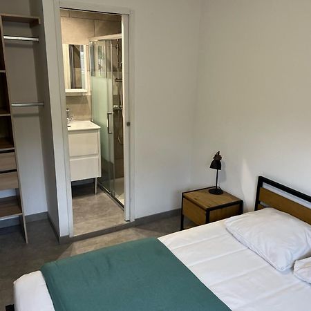 Chambre Avec Salle D'Eau Privee Dans Appartement Partage 200 M Du Tram Montpellier Bagian luar foto